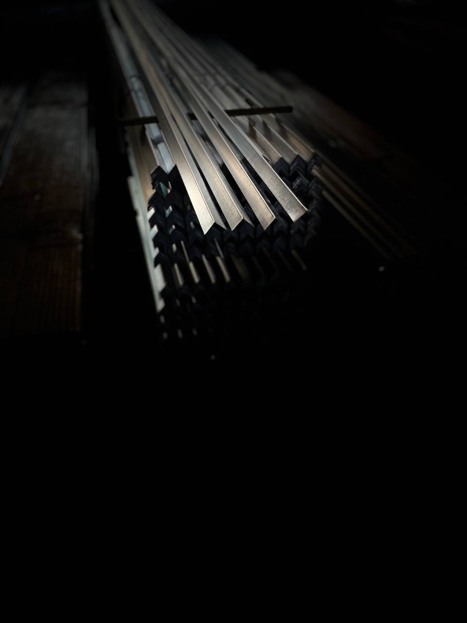 پروفیل کناف مدل L25 بال کوتاه ضخامت 0.45