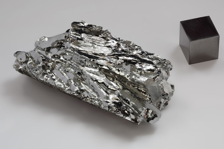 آراد پروفیل